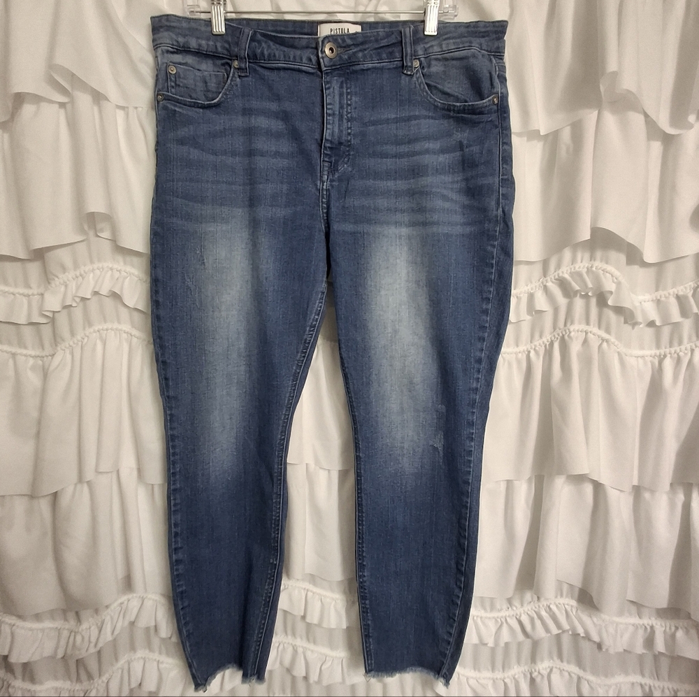 Pistola Audrey Mid Rise Cropped Skinny Jeans Dark Wash Size 33